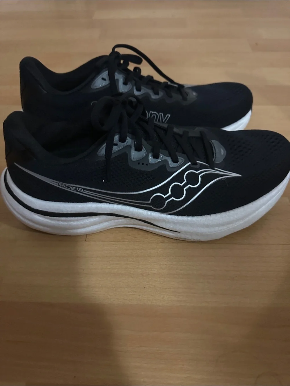 Saucony Ride 19 Running Shoes